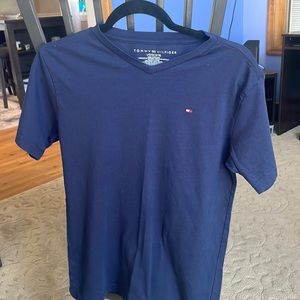 T-Shirt Navy (NWOT) Lg 16/18